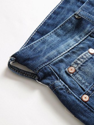 Patchworks Ripped Decoration Denim Shorts
