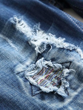 Patchworks Ripped Decoration Denim Shorts